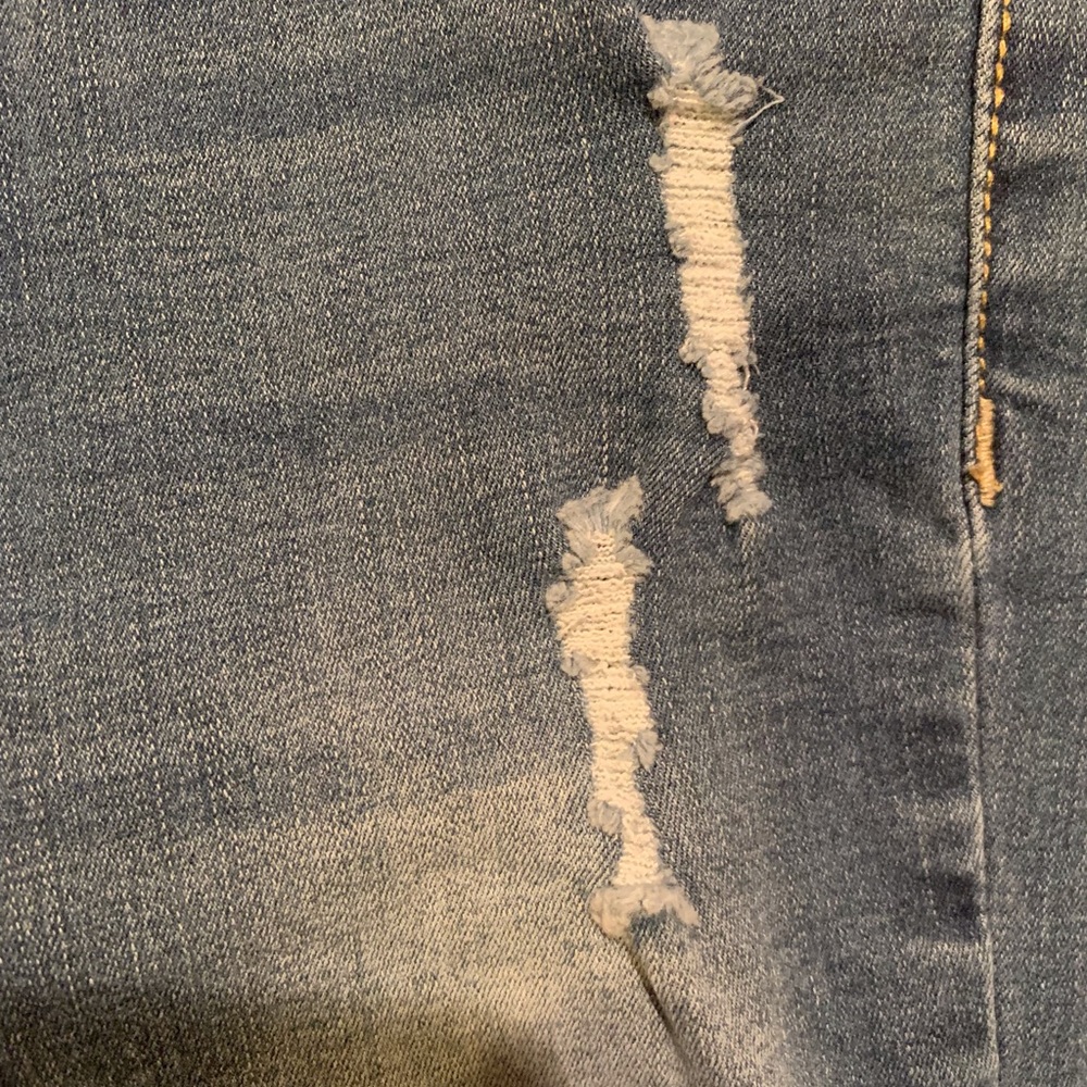 Girls Ripped Jeans - Picture 5 of 8